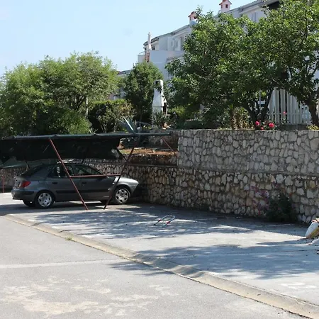 With A Parking Space Ravni, Labin - 7674 *