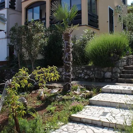 With A Parking Space Ravni, Labin - 7674 شقة