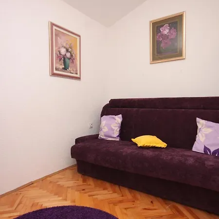 With Parking Space Ravni, Labin - 7674 Апартаменты Равни